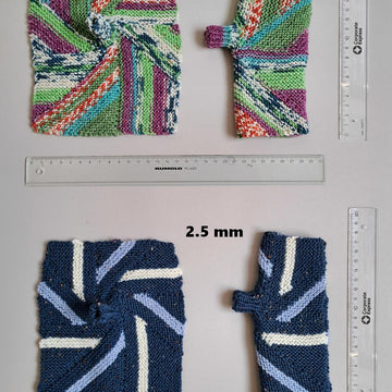 Windrädchen Fingerless Gloves