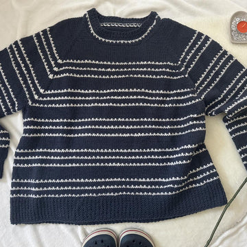Sweater NINETEEN