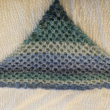 Dandan cable shawl
