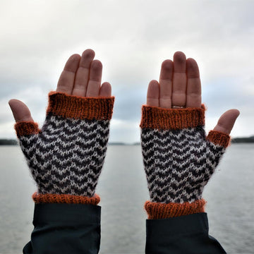 Tweed Handwarmers