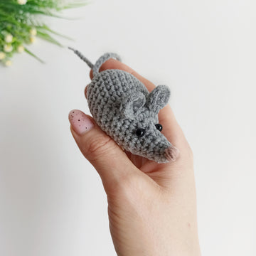 Little mouse toy