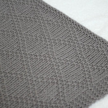Cyra Knit Blanket - Super Chunky