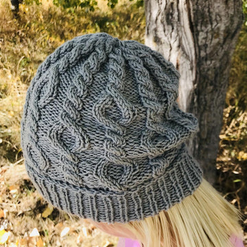 Wonder of Cables Hat