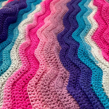 Wavy Berry Bliss Throw