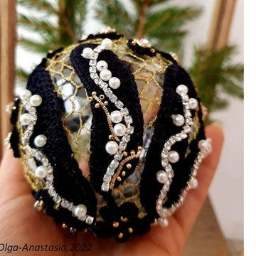 Black Lace Christmas Ball 2 - Irish Crochet Lace