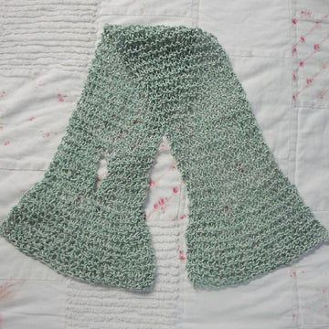 Captivating Scarflette