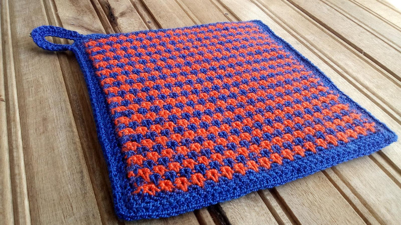 Akaia Pot Holder