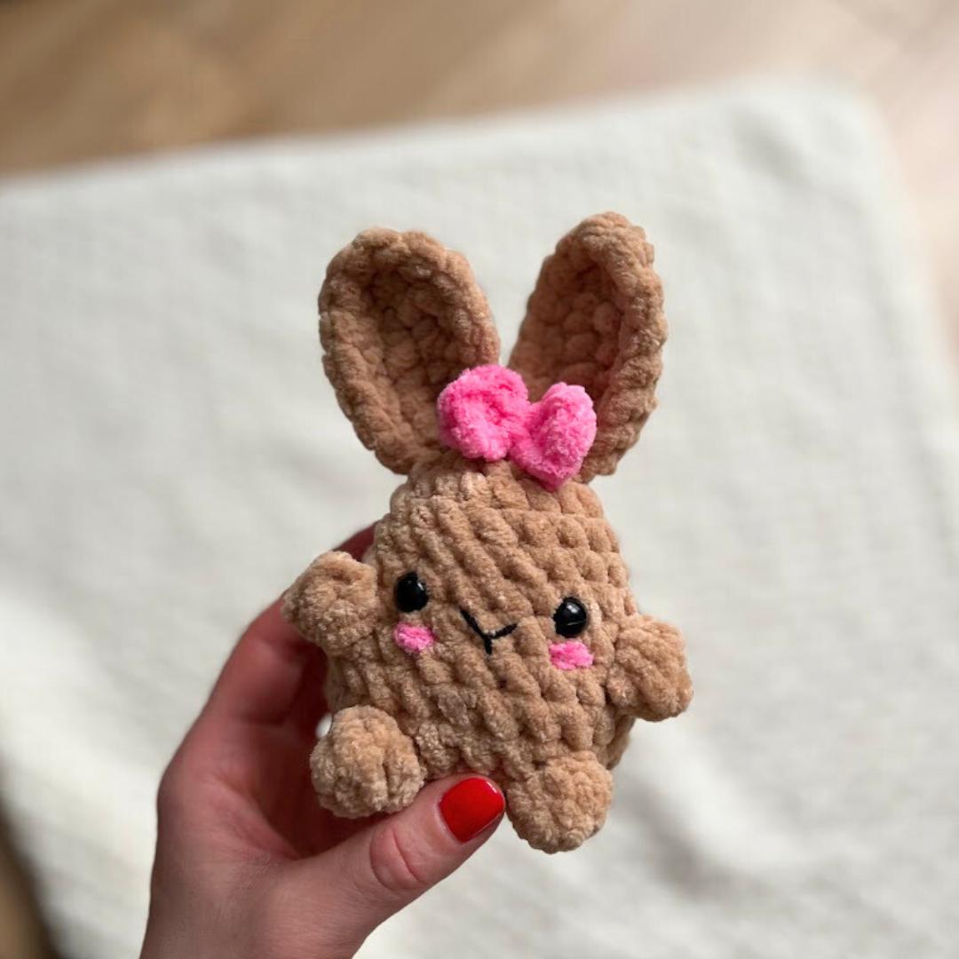 Easter Bunny Egg crochet pattern,  amigurumi PDF