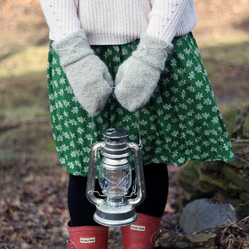 Lamplight Mittens