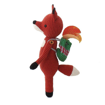 Teddington the Fox amigurumi