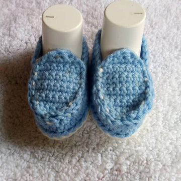 Baby moccasins worked flat