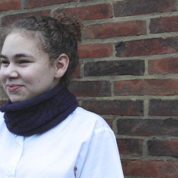 Carlota Cabled Cowl