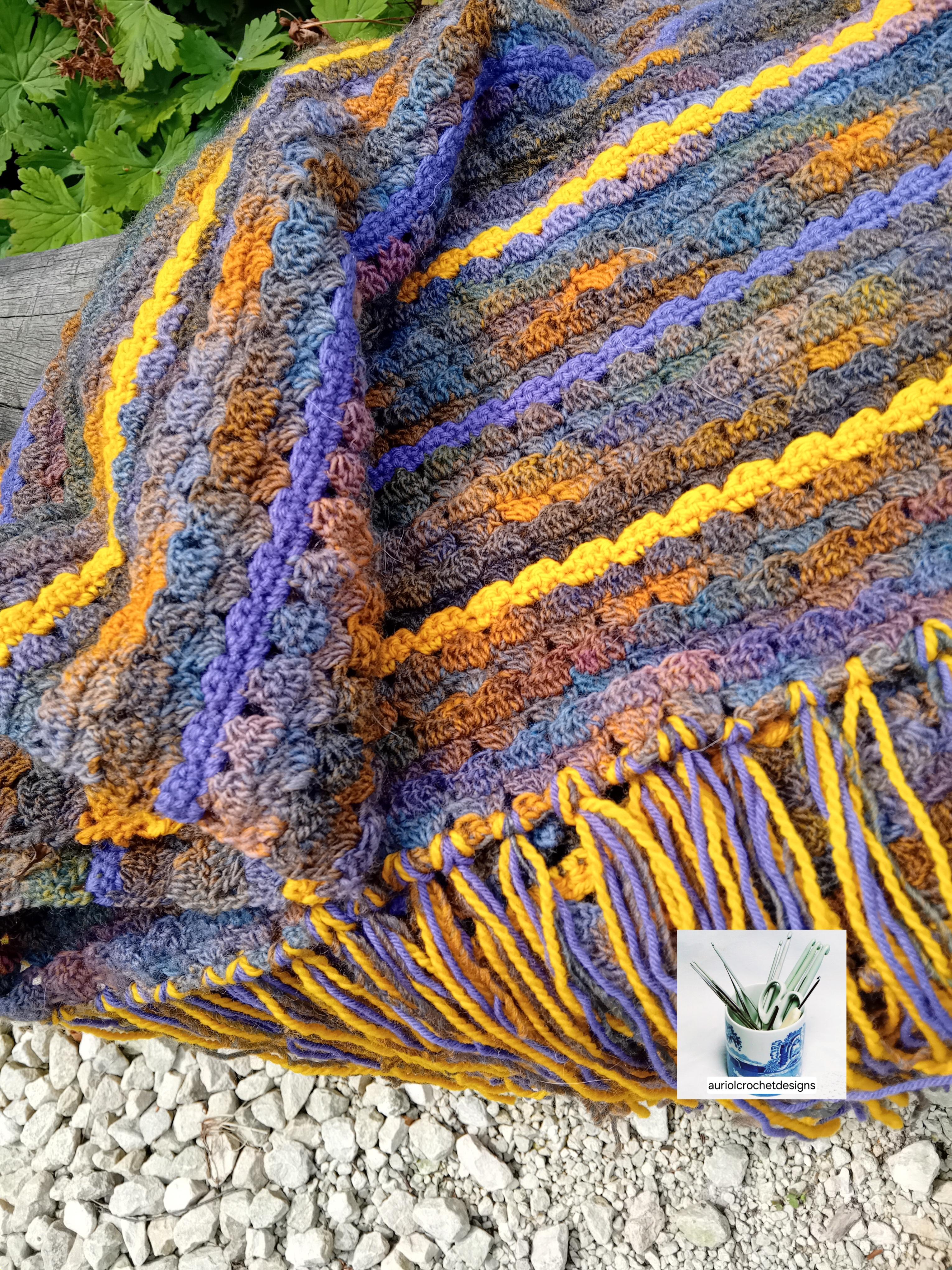 Shells and Clusters Scarf