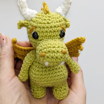 Dragon crochet pattern, amigurumi dragon toy pattern