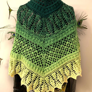 Flat Triangular Scarf "Daphnis"