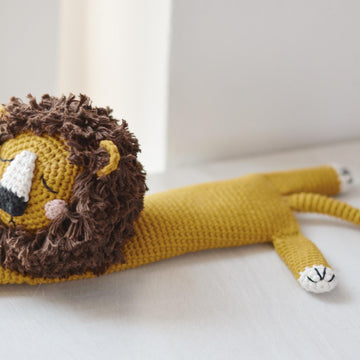 Muffin the Lion Crochet Pattern