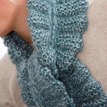 Blacksage Ruffle Scarf