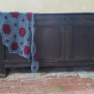 Lumi Shawl