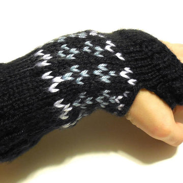 Simple Isles: Fingerless Glove with Fair Isle