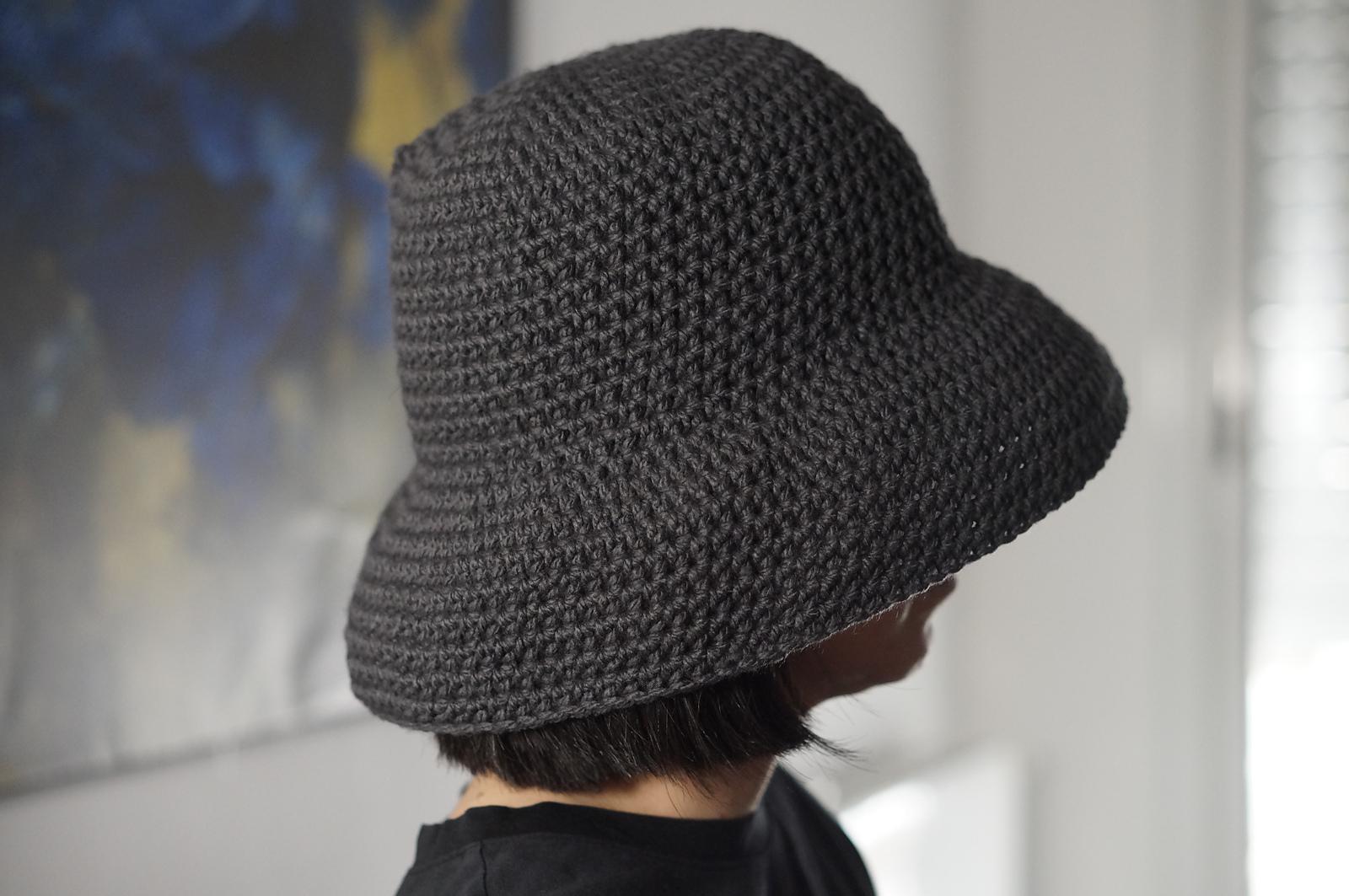 Elegant chic hat