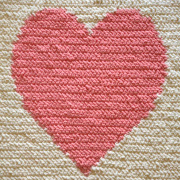 Chunky Intarsia Heart Baby Blanket