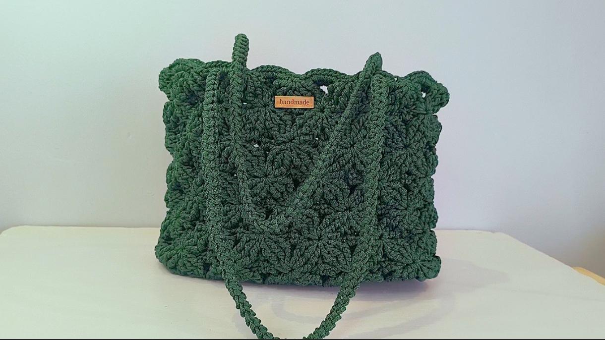 The Diamond Trellis tote bag