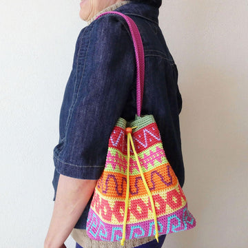 Color block drawstring bag