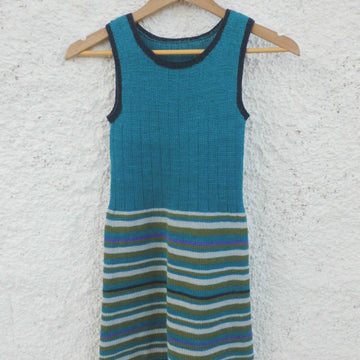 LEONORA, a pinafore dress for kids
