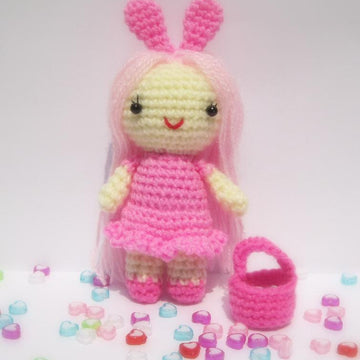 Pink Little Lady - free amigurumi crochet pattern