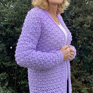 MY BOBBLY CARDI