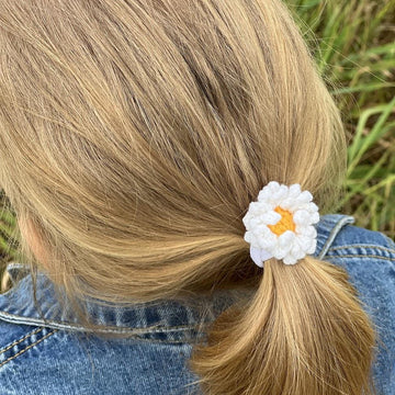 Daisy flower hair tie crochet pattern, scrunchy pattern English PDF Download