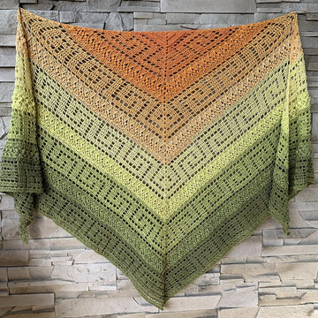 Triangular Scarf "Olympia"