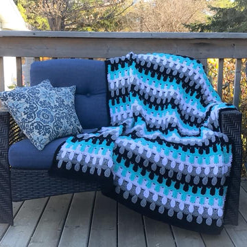 Pebbled Archway Reversible Throw