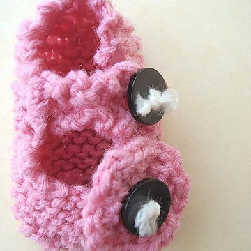 339, KNIT FLAT MARY JANE BOOTIES/SLIPPERS