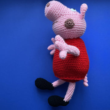 Little Pig amigurumi doll