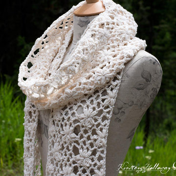 Crochet Lace Scarf with Flowers