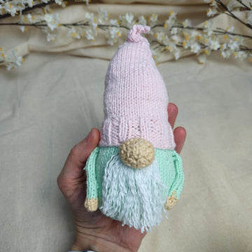 Knitted Spring Gnome
