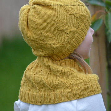 My Crown Beanie and Cowl Set