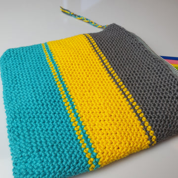 Crochet Zip Pouch