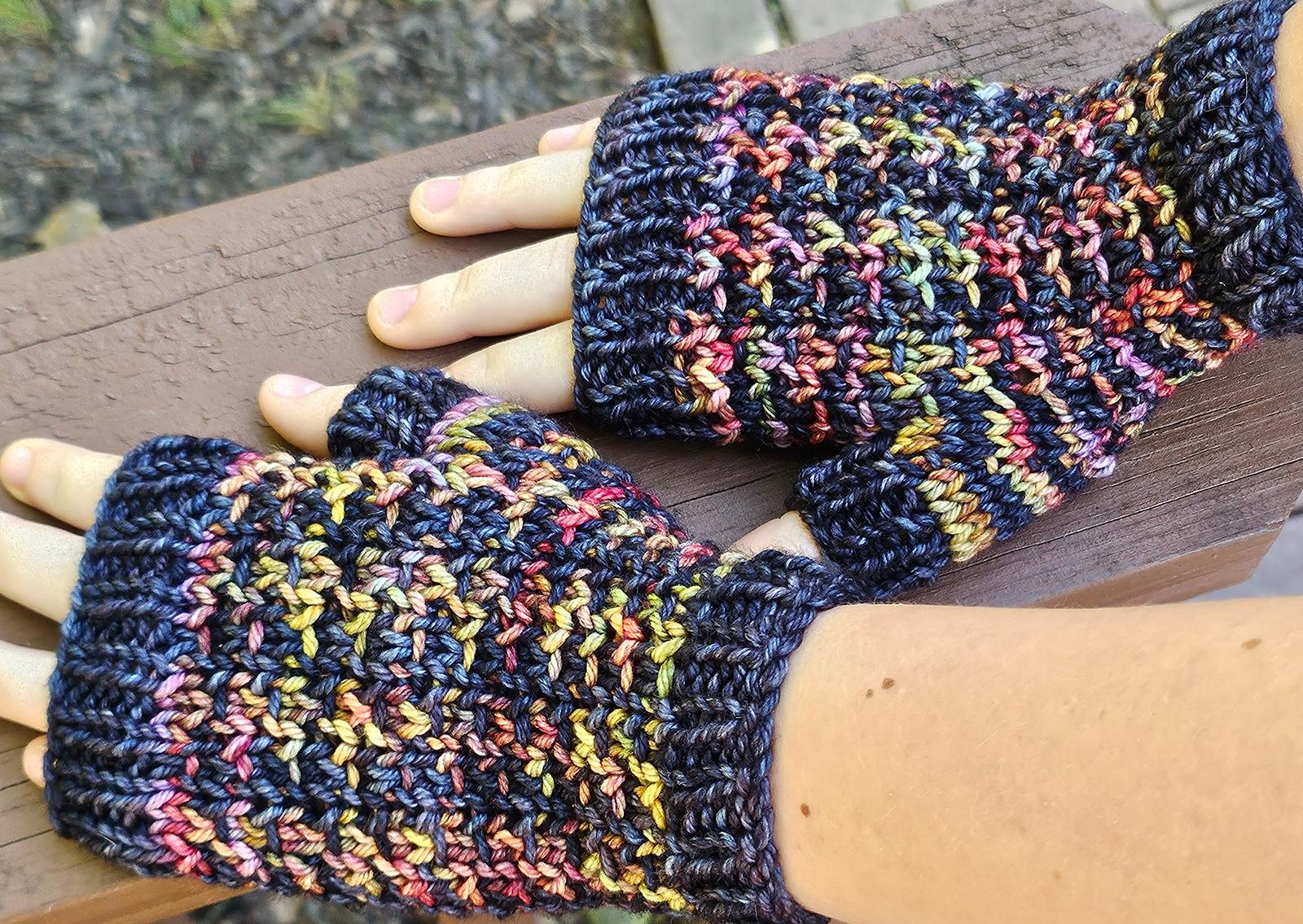 Highland Harmony Gloves