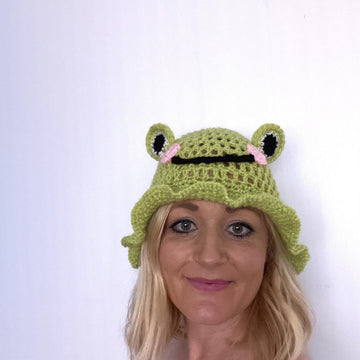 Froggy Fun Hat