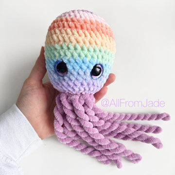 The Twisted Squid Family