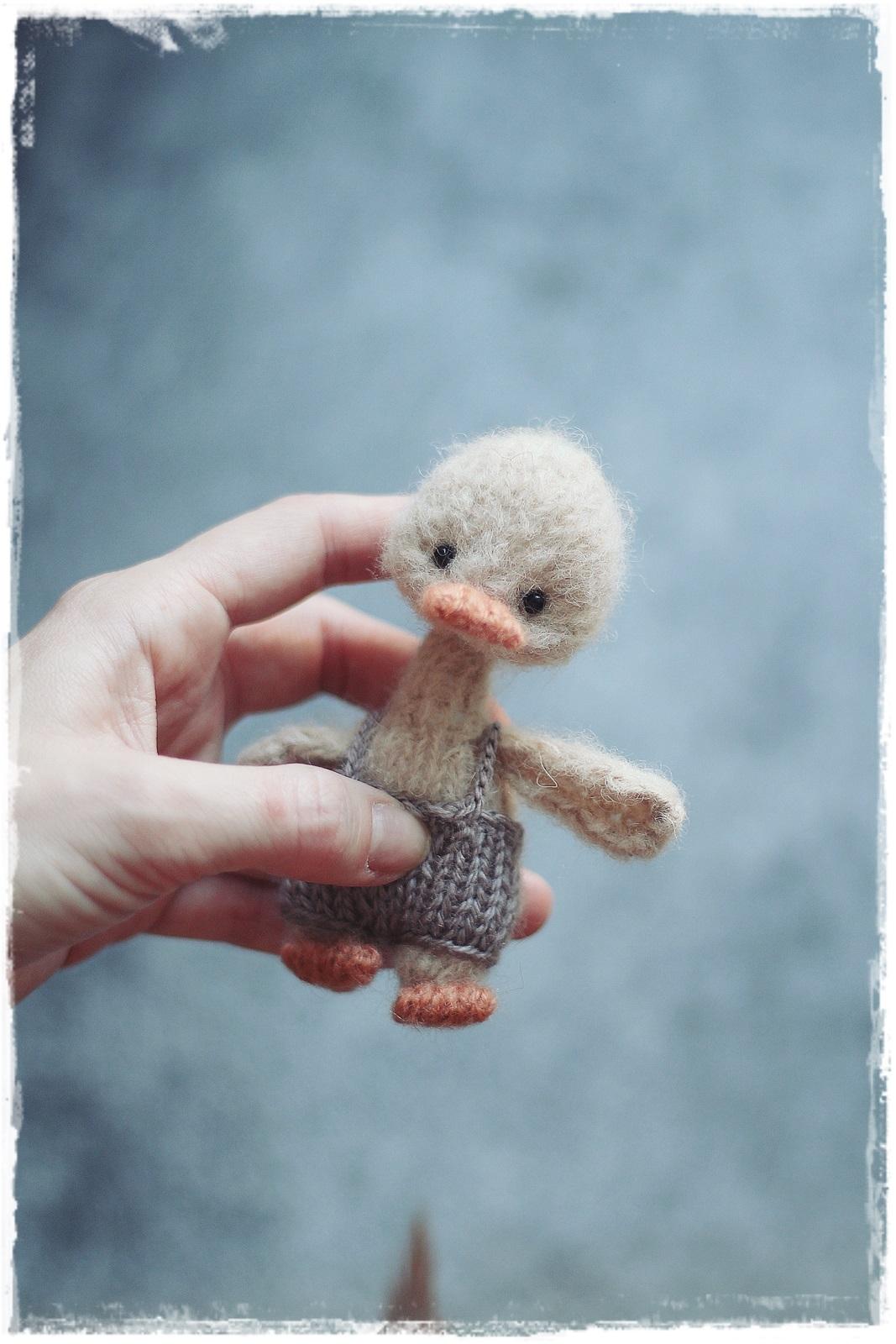 GOOSE Knitting Pattern PDF, Flat Knitted gooseling, Tiny knit tutorial