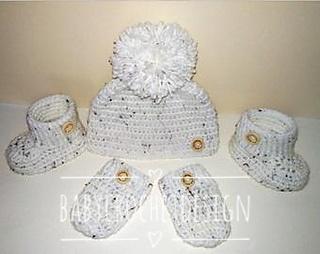 Cozy Baby hat booties and mittens