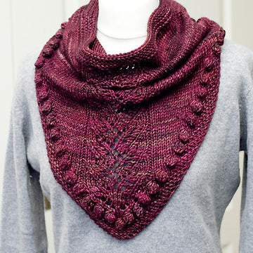 Hannah - Triangle Cowl