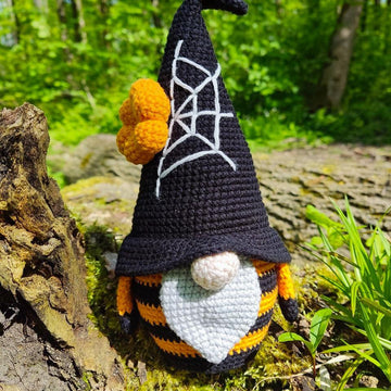 Halloween gnome (boy2)