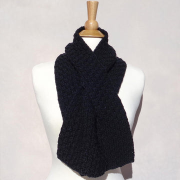 Chunky Keyhole Scarf