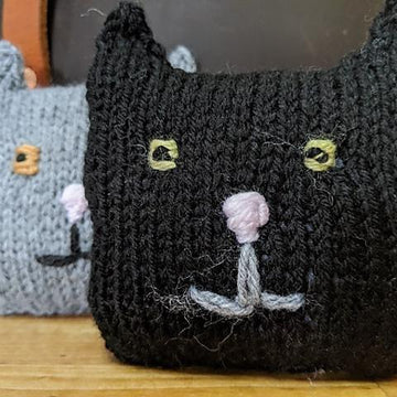 Cat Pin Cushion
