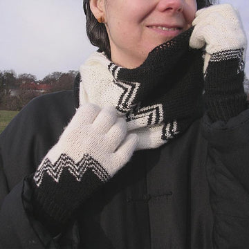 30 Steps Cowl
