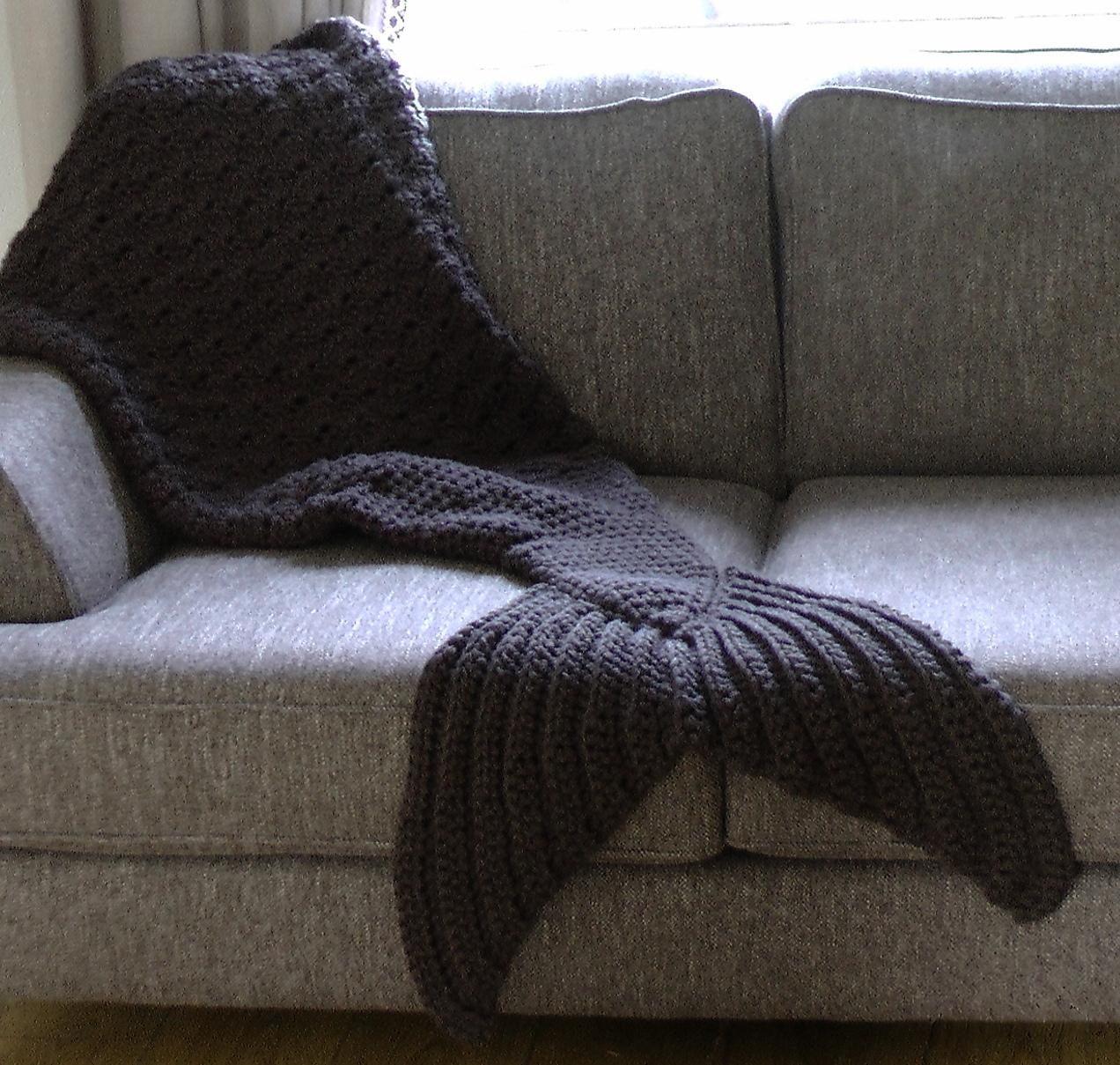 Melody Mermaid Tail Blanket
